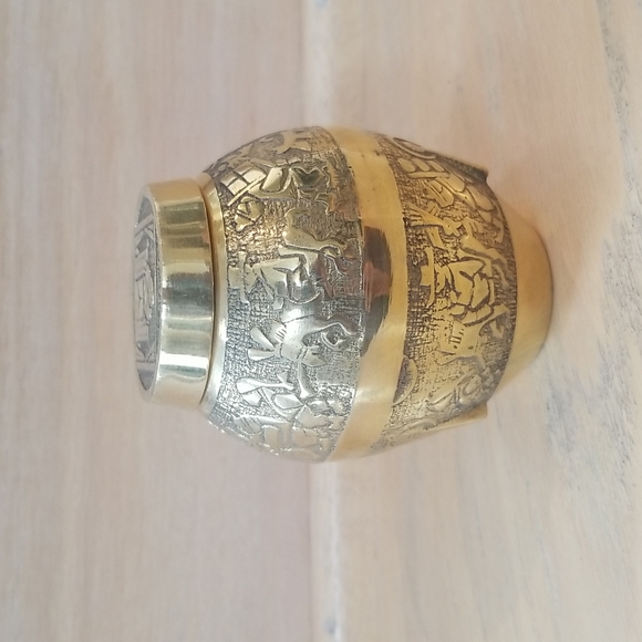 Antique Wedding Set Brass Ashtray & Cigarette Holder - Picture 10 of 16